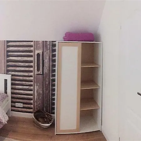 Marea Apartment *
